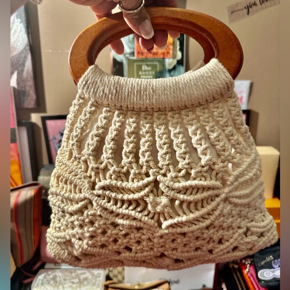 Vintage 70’s Handwoven Cream Macramé Mini Bag with Wooden Handles